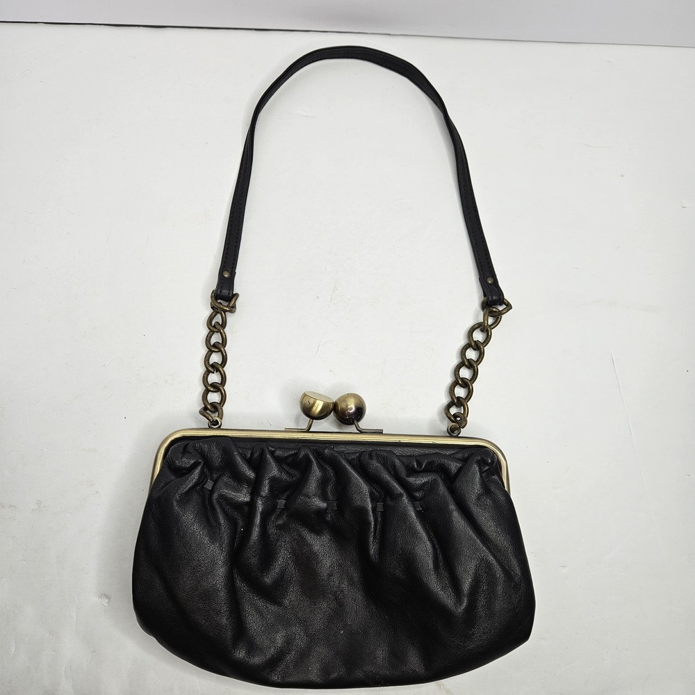 Vintage Purse Black Chins On Straps Kiss Latch Closure 10" X 5/8" X 6"‎